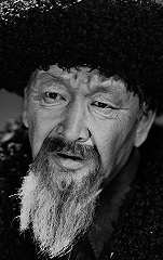 Фото актера Болот Бейшеналиев