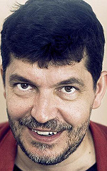 Фото актера Пьер Шоллер