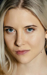 Фото актера Cara Loften