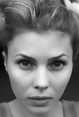Фото актера Эбби Эрл