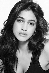 Фото актера Bat-Elle Mashian