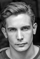 Фото актера Adam Woodward