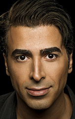 Фото актера Mostafa Keshvari