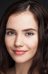 Фото актера Альмила Ада