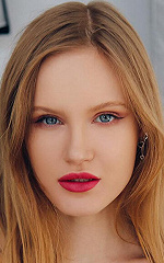 Фото актера Polina Nioly