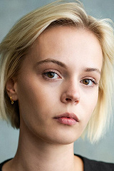 Фото актера Элла Мэйси Первис